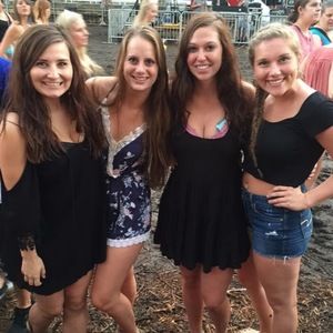 Meet your Posher, Marissa